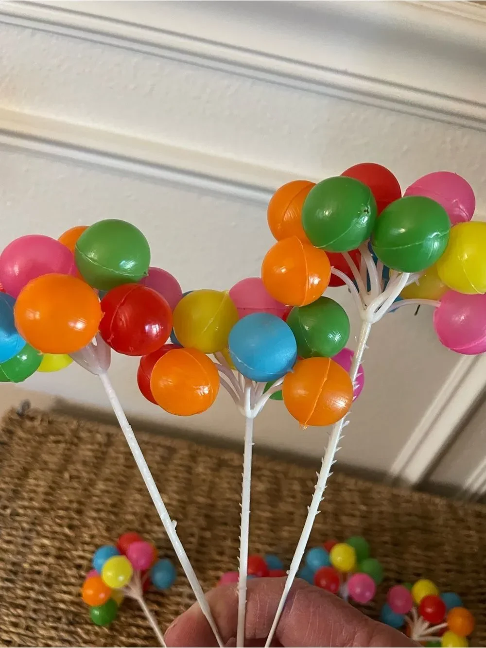 Vintage Balloon Bunch Cake Decorations set of 10!